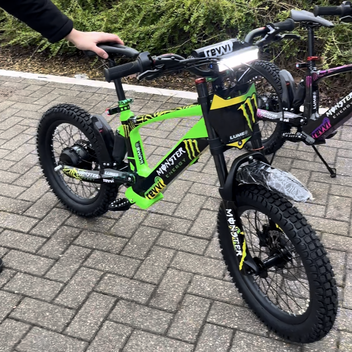 Competition - Revvi 18 Monster